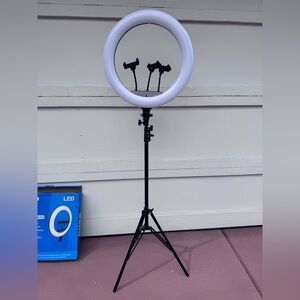Ring Light with Tripod Stand 18”